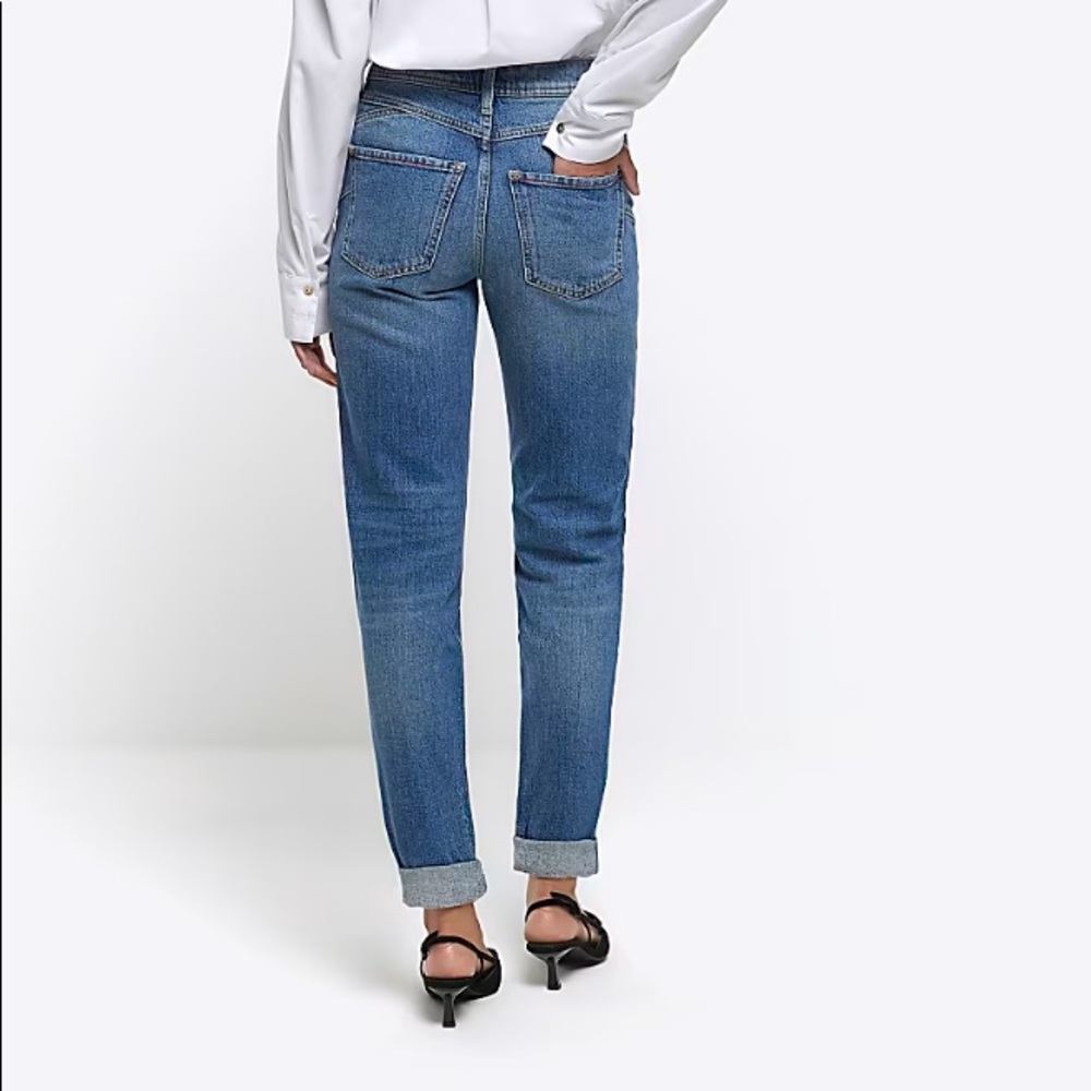 High Waisted Bum sculpt Mom Jeans